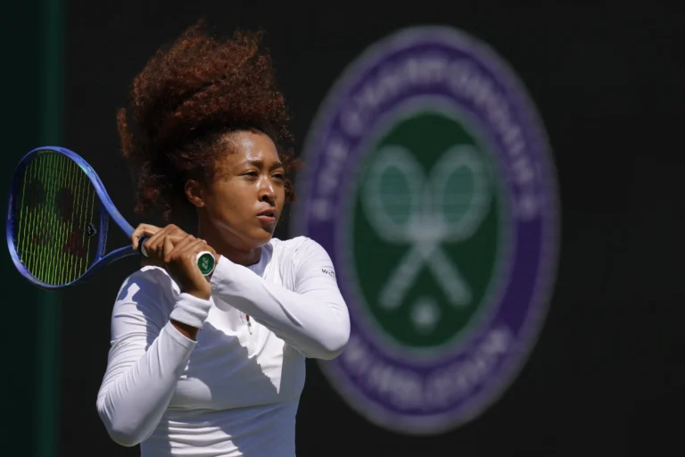 Naomi Osaka Akhiri Kesulitan di Lapangan Rumput Wimbledon
