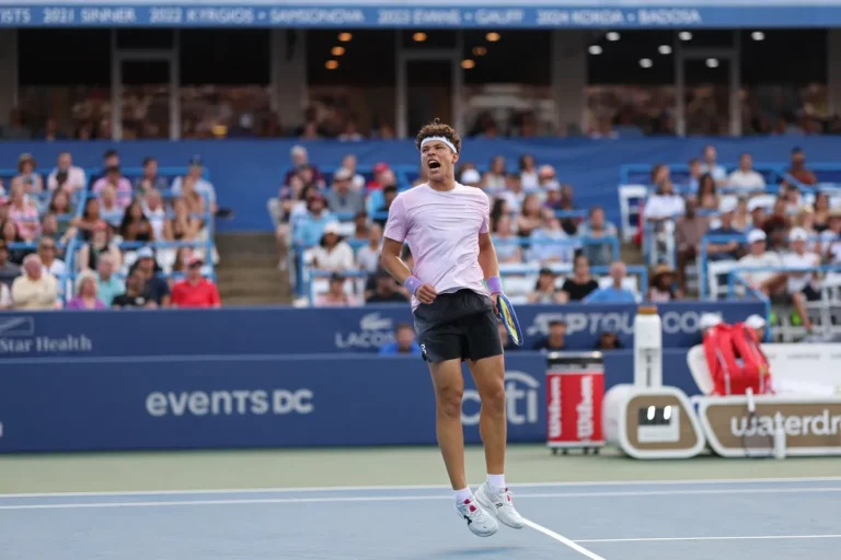 Ben Shelton Melaju ke Perempat Final DC Open dalam 61 Menit