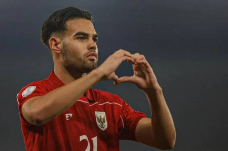 Jens Raven Kram Usai Cetak 6 Gol Lawan Brunei Darussalam