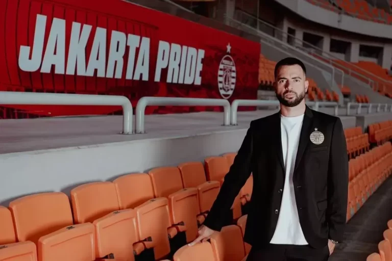 Jordi Amat Tolak Tawaran Luar Demi Gabung Persija Jakarta