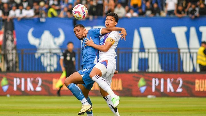 Persib Bandung kehilangan dua pemain kunci di laga pembuka Piala Presiden