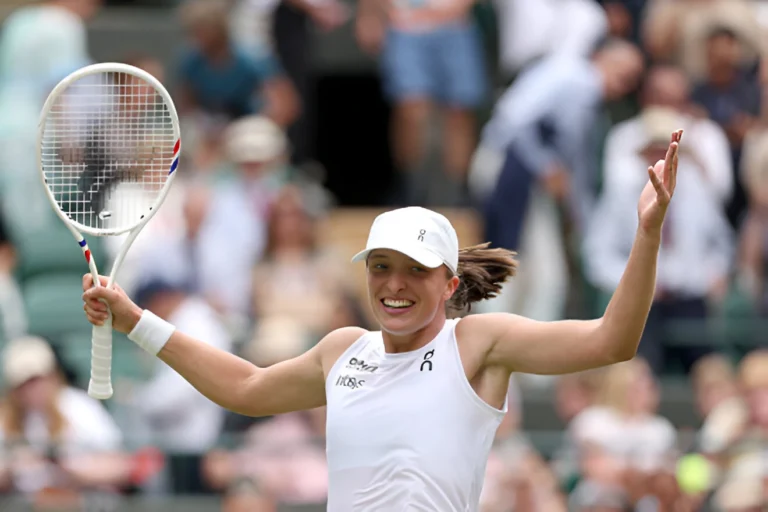 Prediksi Belinda Bencic vs Iga Swiatek di Wimbledon WTA (10.07.2025)