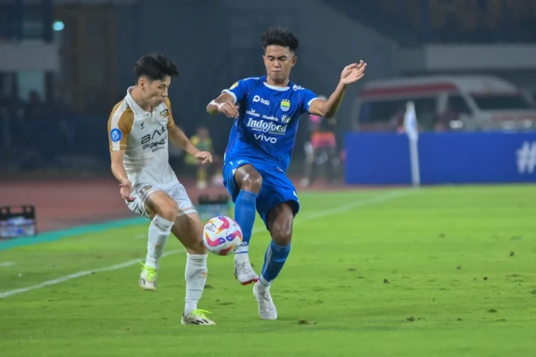 Prediksi Persib Bandung vs Dewa United di Piala Presiden (08.07.2025)