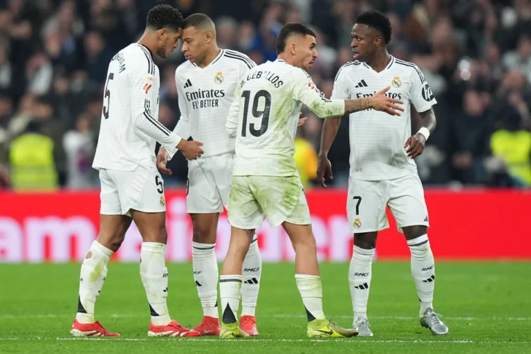 “Real Madrid” rahbariyati “PSJ”dan uchralgan mag’lubiyatdan so’ng futbolchilar bilan jiddiy gaplashmoqchi – Marca