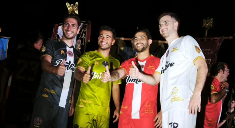จิมบี เปิดตัวชุดแข่งใหม่ ภายใต้แบรนด์ไทย “IMANE” พร้อมอาร์มทองแชมป์ลีก
