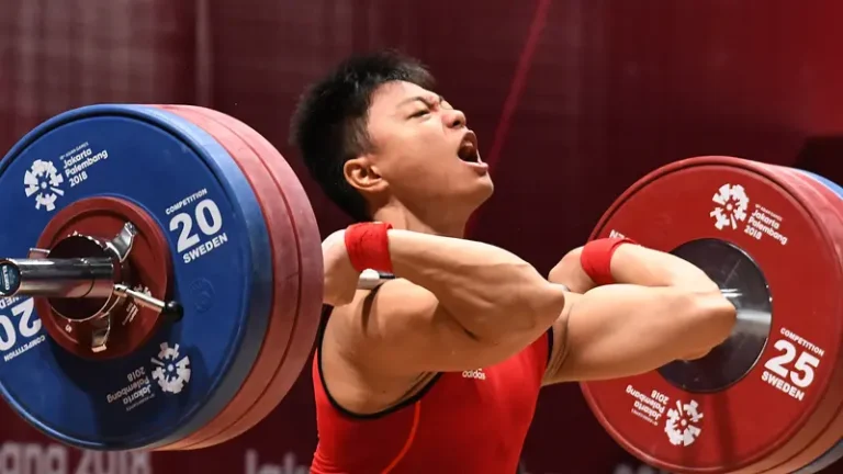 What is a deadlift and how to do it correctly?