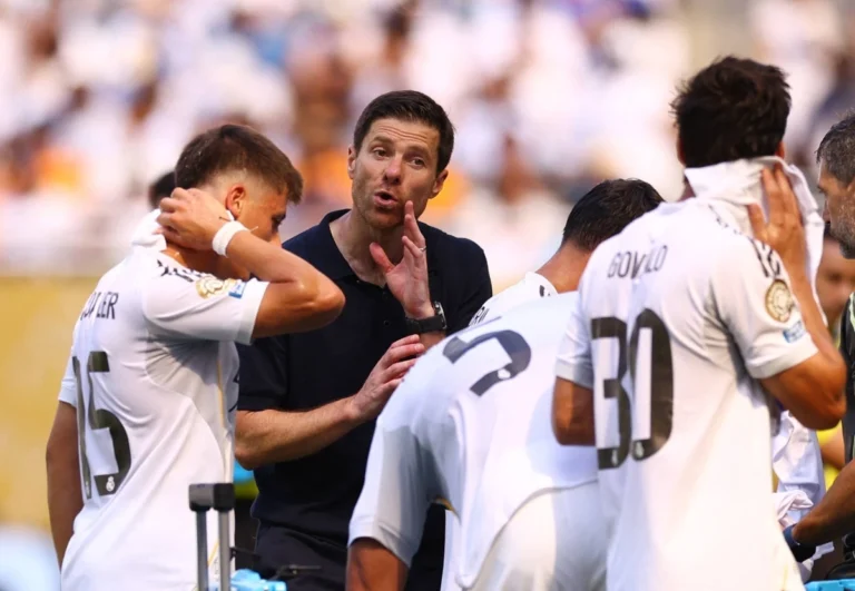 Xabi Alonso memulai debut pertama sebagai Head Coach REal Madrid