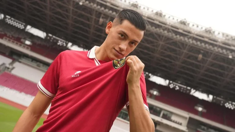 Jay Idzes Gabung Sassuolo: Kontrak Panjang dan Gaji Fantastis di Serie A