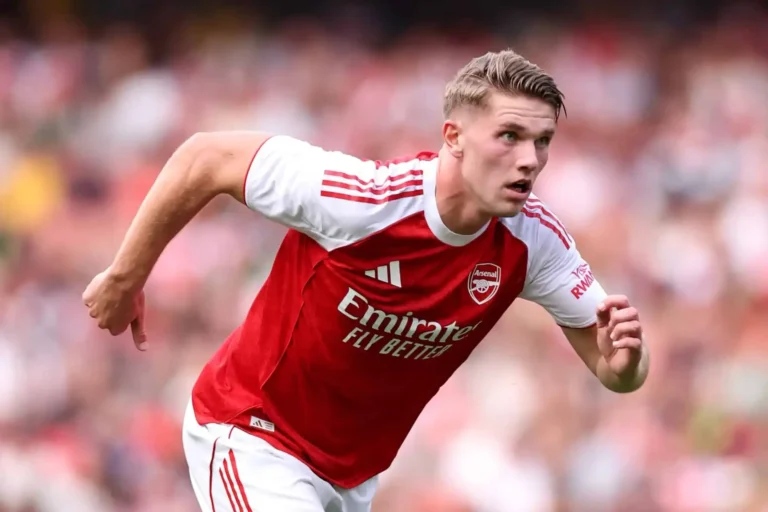 Prediksi Manchester United vs Arsenal di Liga Inggris (17.08.2025)