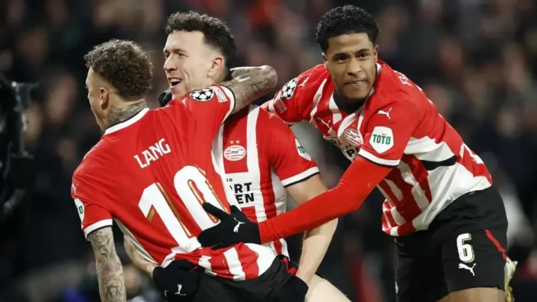 PSV vs Go Ahead Eagles: Dutch Super Cup Prediction (03.08.2025)