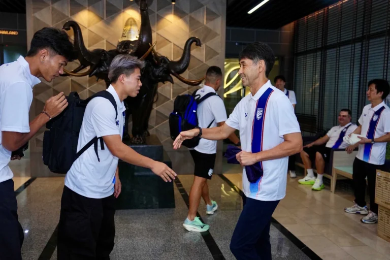 ทีมชาติไทยไป(กาญ)ต่อ!!!!