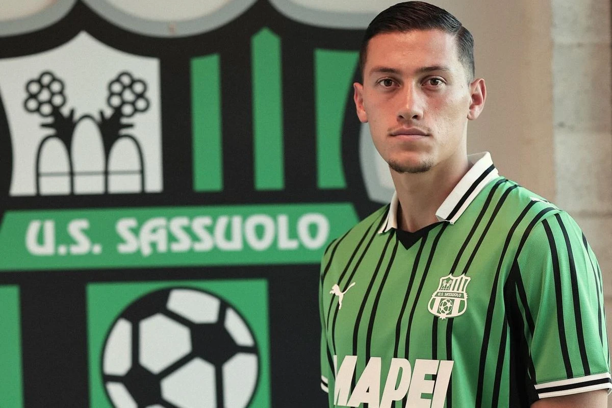 Jay Idzes, pemain Timnas Indonesia yang kini memperkuat Sassuolo di Serie A Italia.